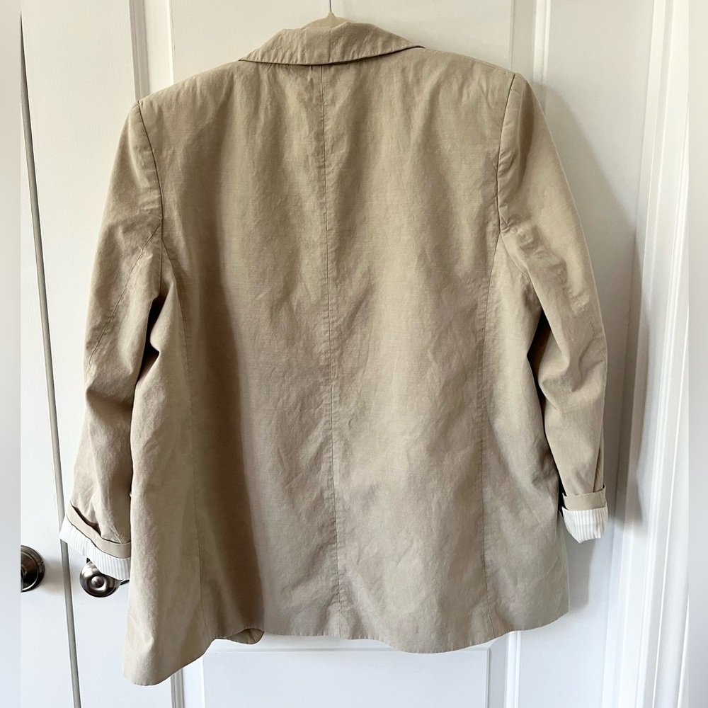 H&M Women’s Cream Blazer | Size Large - Picture 4 of 6